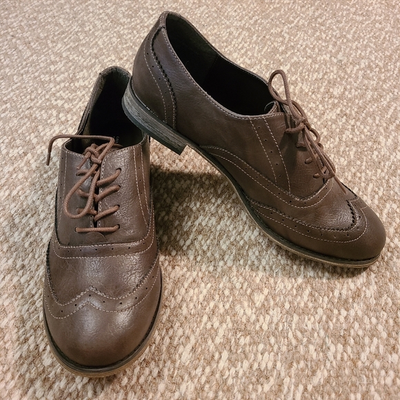 Call It Spring Shoes - Picture 1 of 4